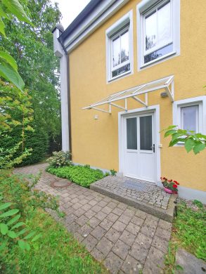 Familien aufgepasst – Reiheneckhaus mit sonnigem Süd-Garten und viel Platz in Mü-Aubing, 81249 München, Reiheneckhaus